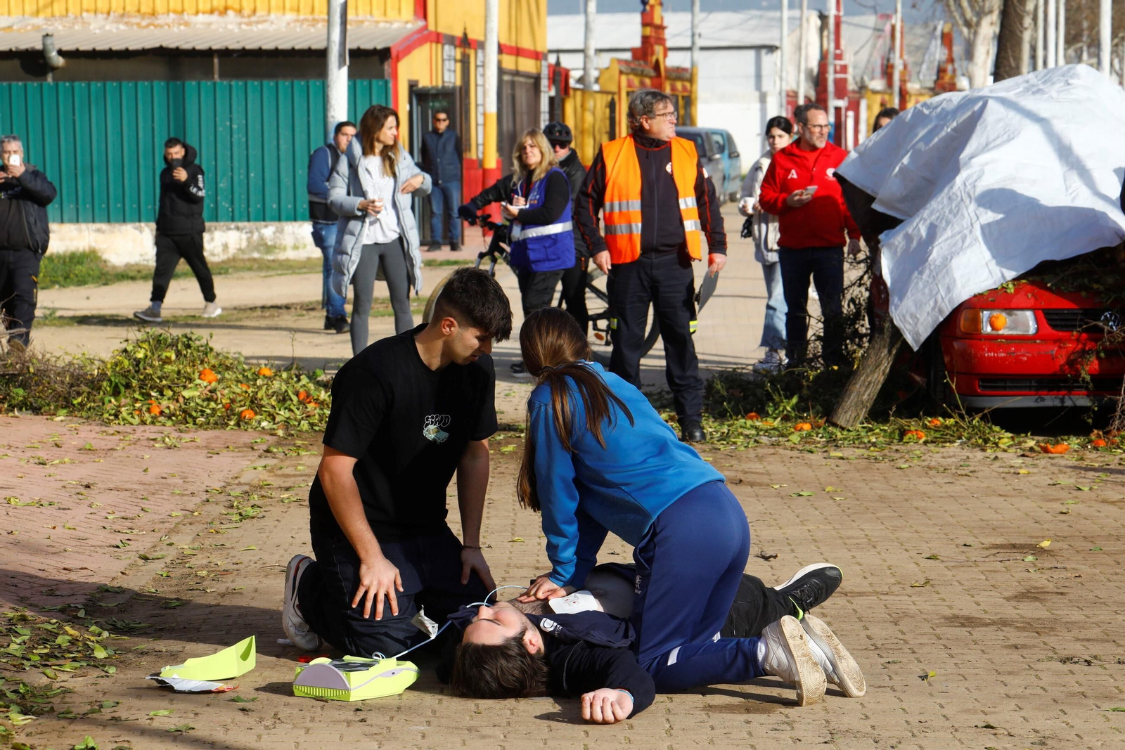 El simulacro de actuación ante una explosión en la Feria de Córdoba, en imágenes