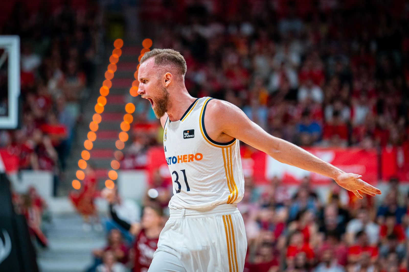 Dzanan Musa, en acción.