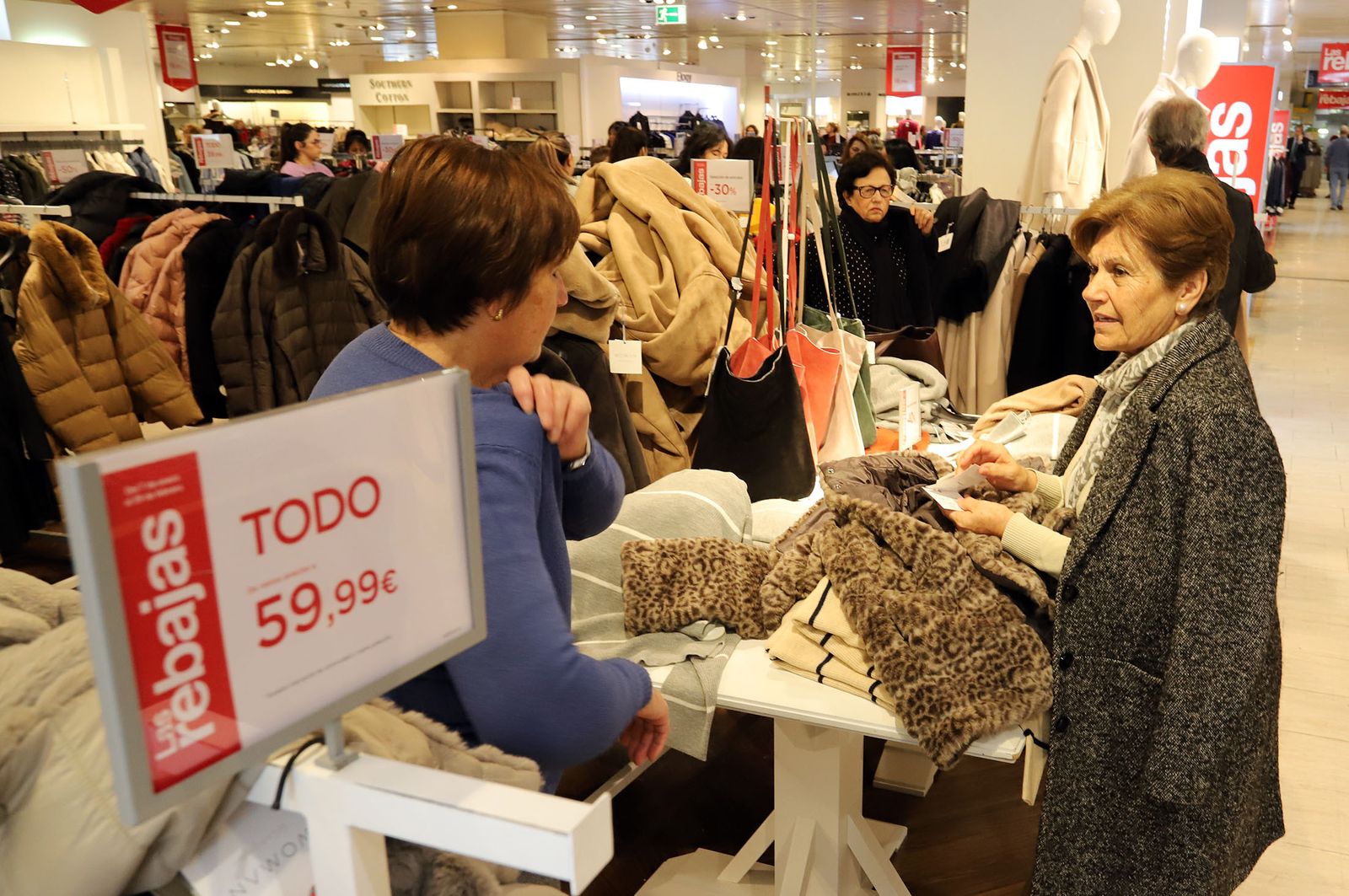 Imágenes de las Rebajas en Huelva