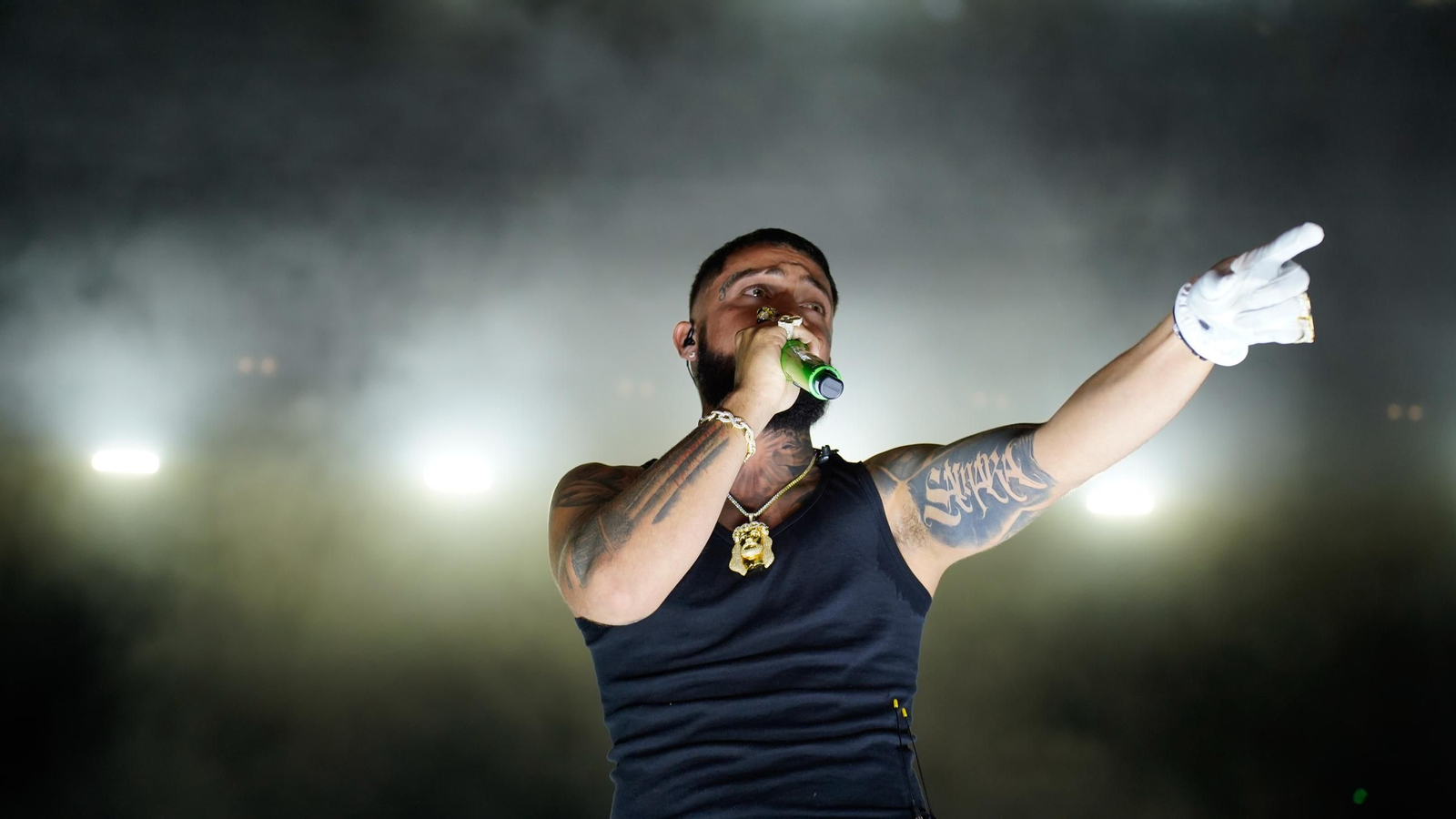 El concierto de JC Reyes en el Cabaret Festival de Algeciras, en imágenes