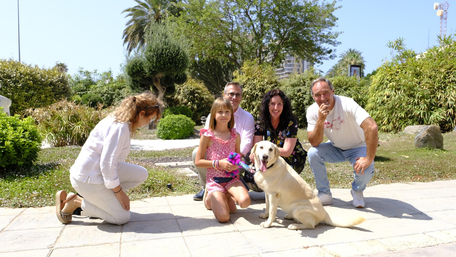 Aria, una perra adoptada, Campeona de España de búsqueda y marcaje de objetos, en imágenes