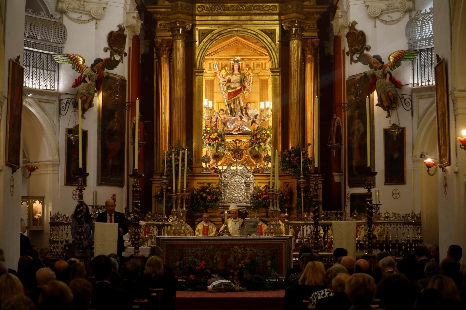 Las mejores fotos de la misa en honor a San Rafael de Córdoba