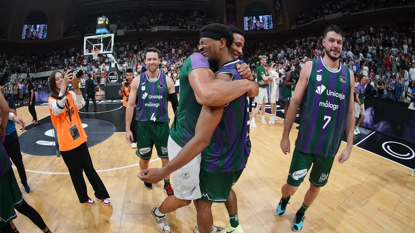 El Real Madrid - Unicaja, final de la Supercopa, en fotos