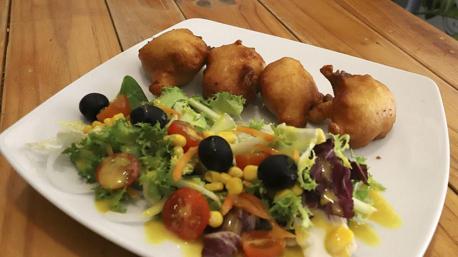 Buñuelos de gambas Buñuelos de gambas