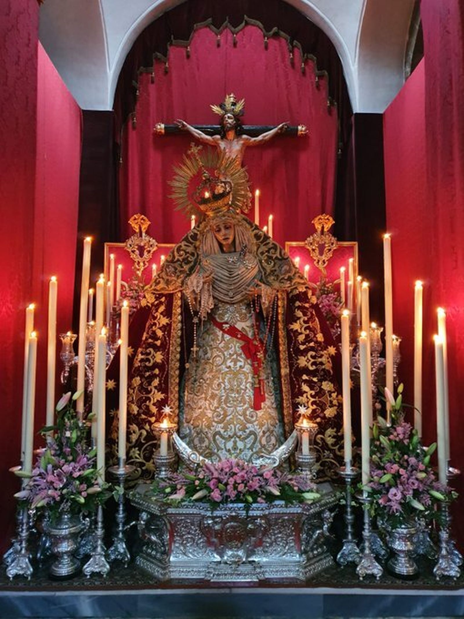 La Virgen del Rosario en Sus Misterios Dolorosos, de la cofradía del Perdón.