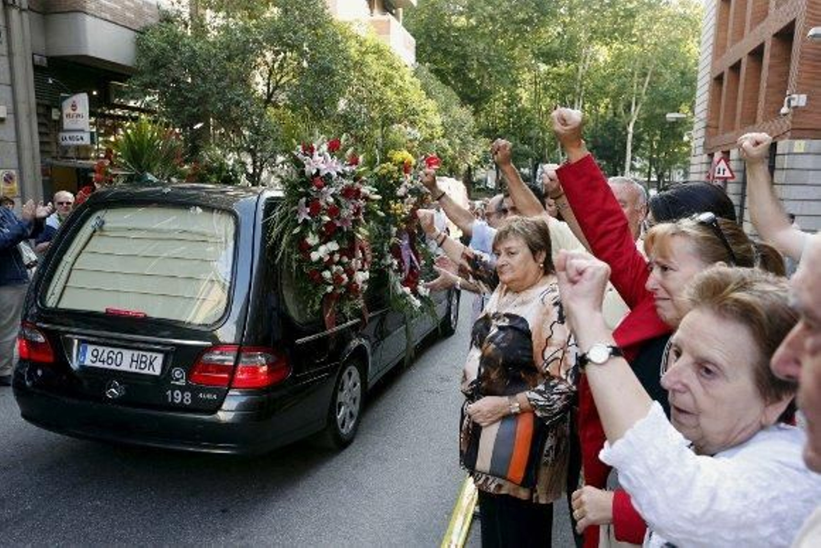 Cortejo fúnebre para despedir a Santiago Carrillo
