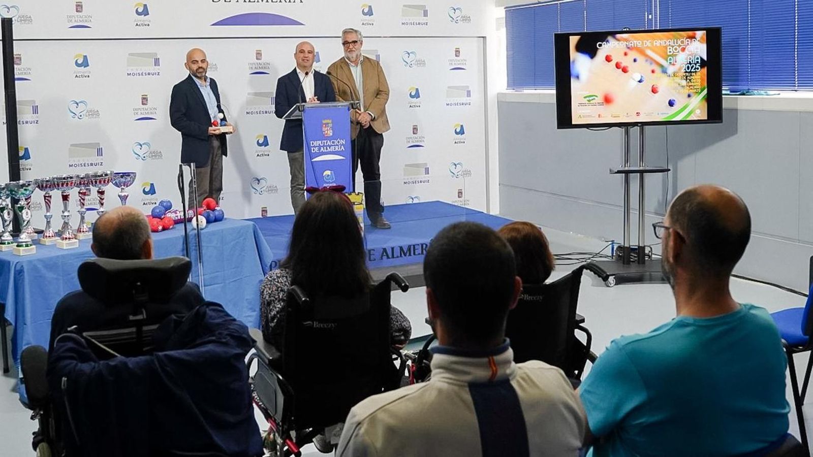 José Antonio García, vicepresidente y diputado de Deportes, en la presentación del evento deportivo.