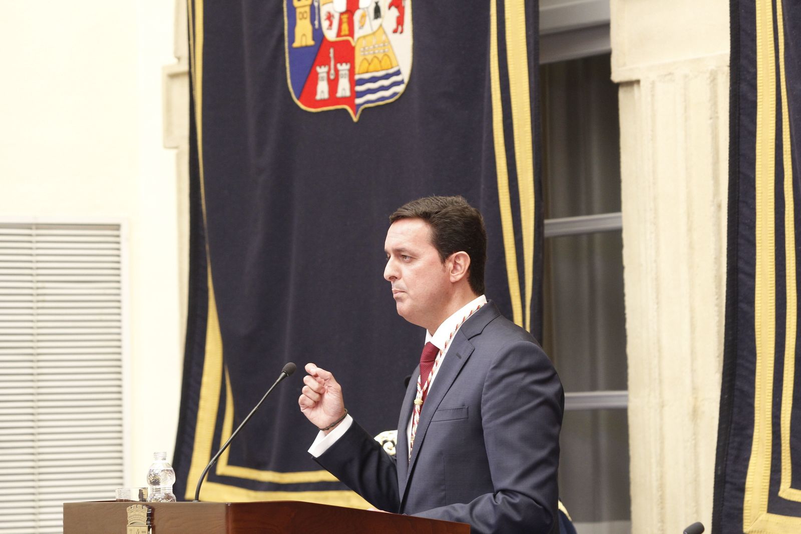 Pleno investidura Presidente Diputación de Almería. Javier Aureliano García