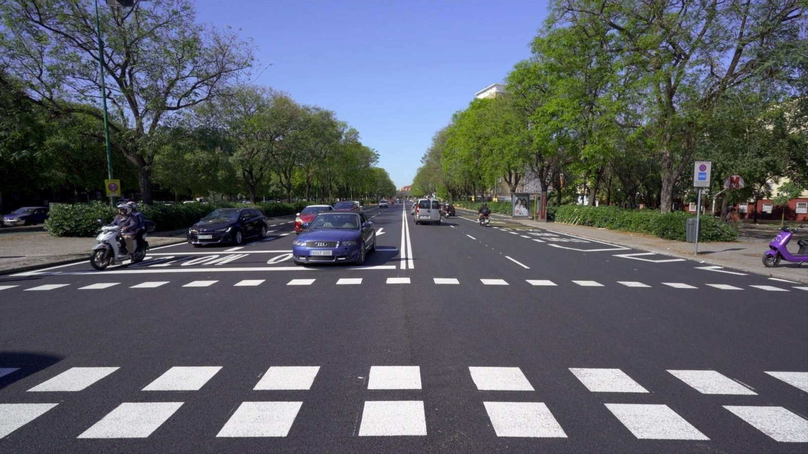 El tramo de la Ronda del Tamarguillo que se reasfaltó en 2024, entre las avenidas de la Paz e Hytasa.