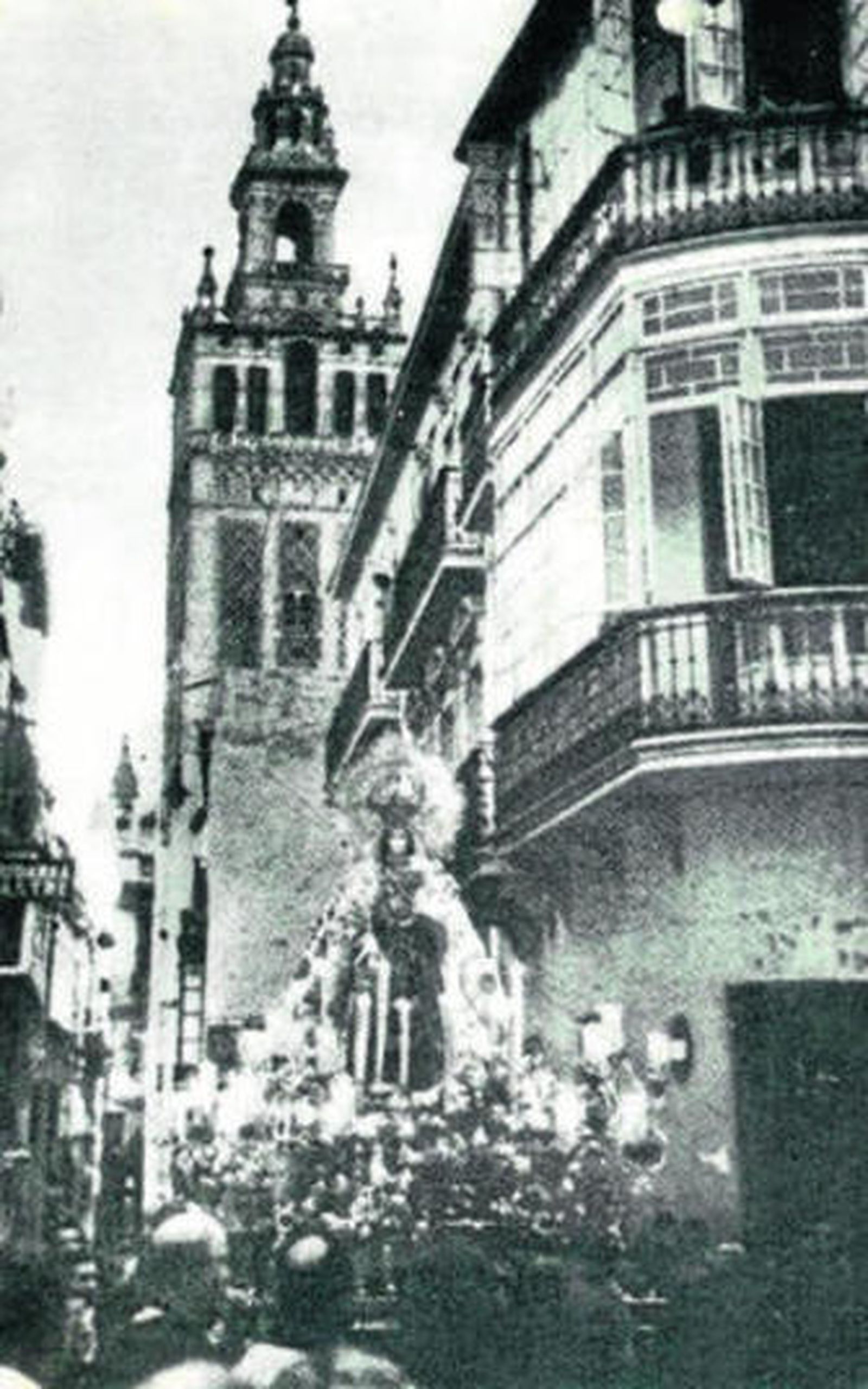 60º aniversario de la salida de la Virgen del Carmen en Sevilla