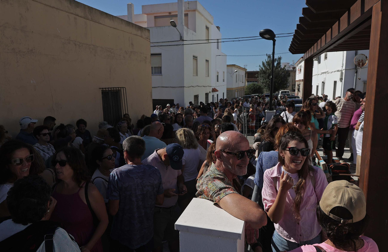 Fotos de la manifestación contra la reforma del frente litoral en Tarifa