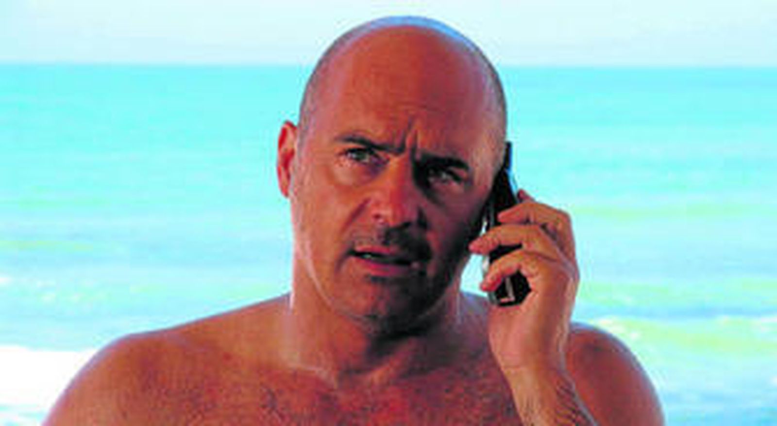 El comisario Montalbano, encarnado en la serie de televisión por el actor italiano Luca Zingaretti.