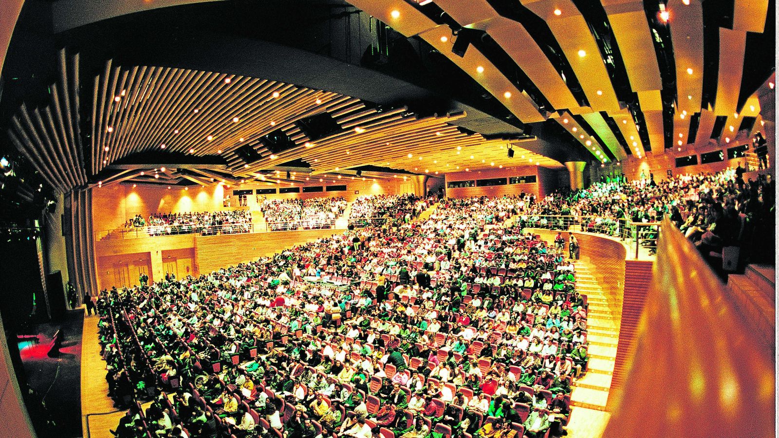 Acto de inauguración del Palacio de Congresos, el 19 de abril de 1992 Acto de inauguración del Palacio de Congresos, el 19 de abril de 1992