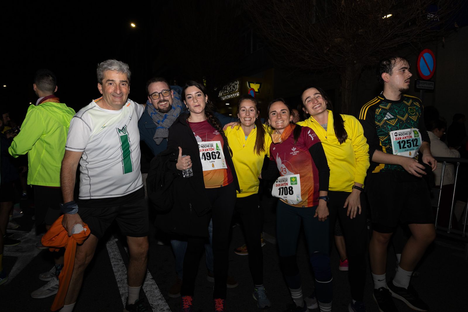 En imágenes: búscate en tu llegada a meta de la Carrera de San Antón 2026 (IV)