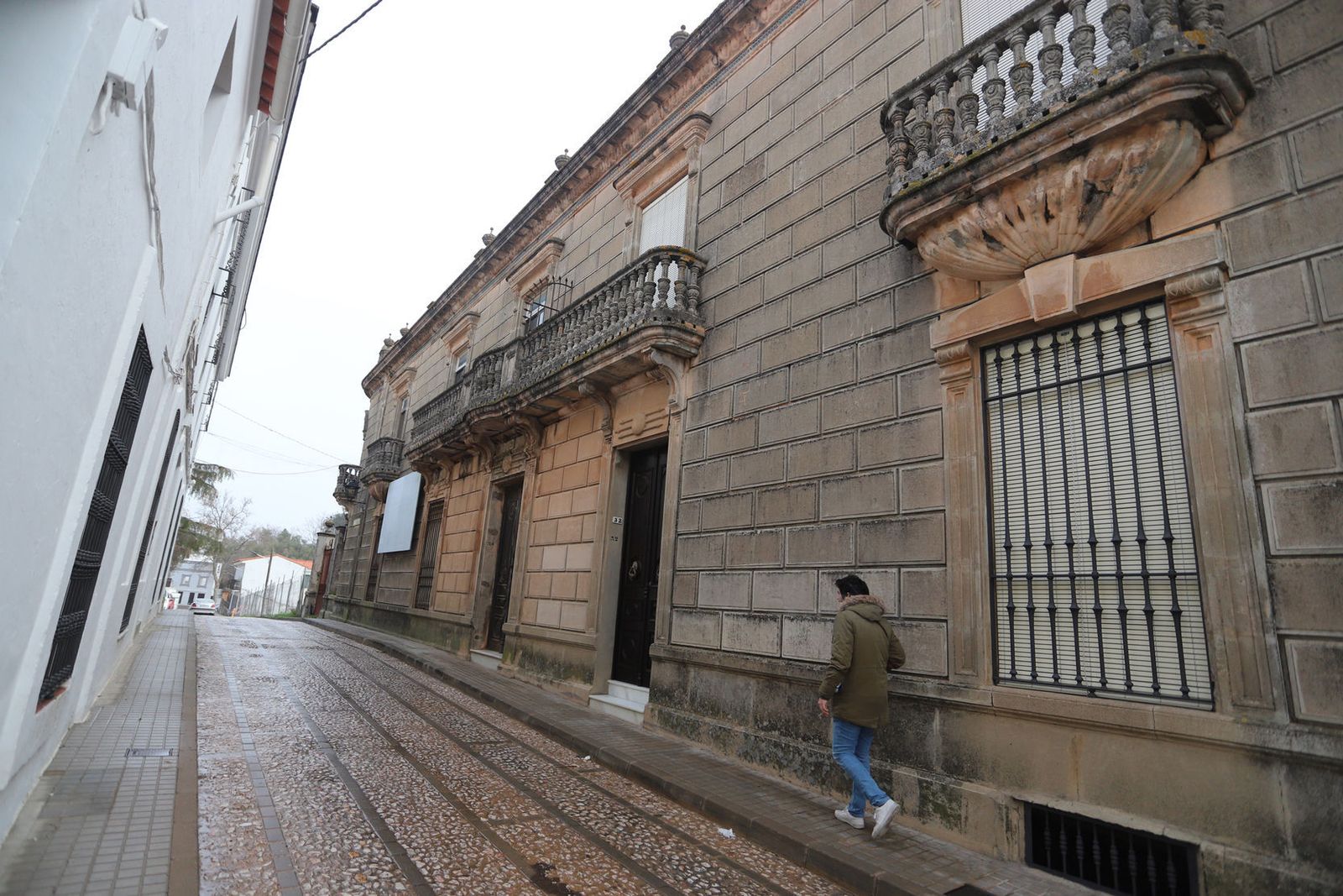 Una calle de la localidad serrana de Jabugo