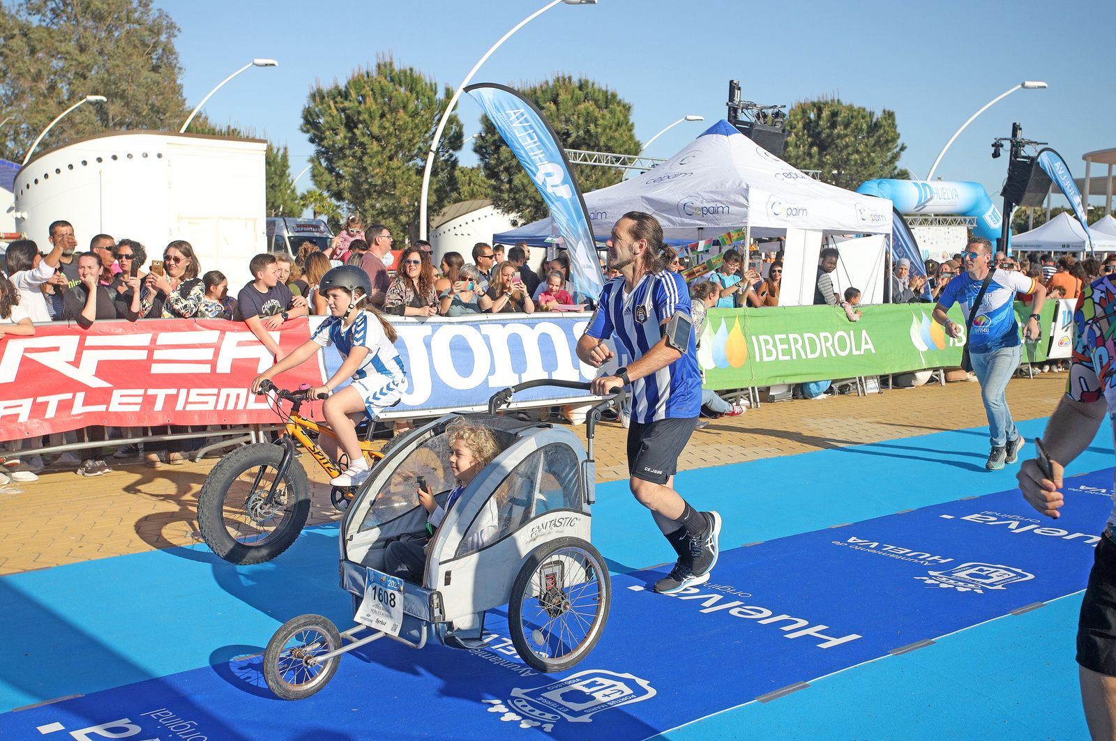 Imágenes de la 10K Puerta del Descubrimiento en Huelva