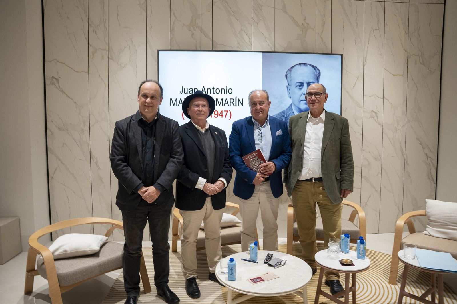 Un siglo de política local: Antonio Llaguno presenta en Almería su libro sobre las alcaldías de Cuevas del Almanzora