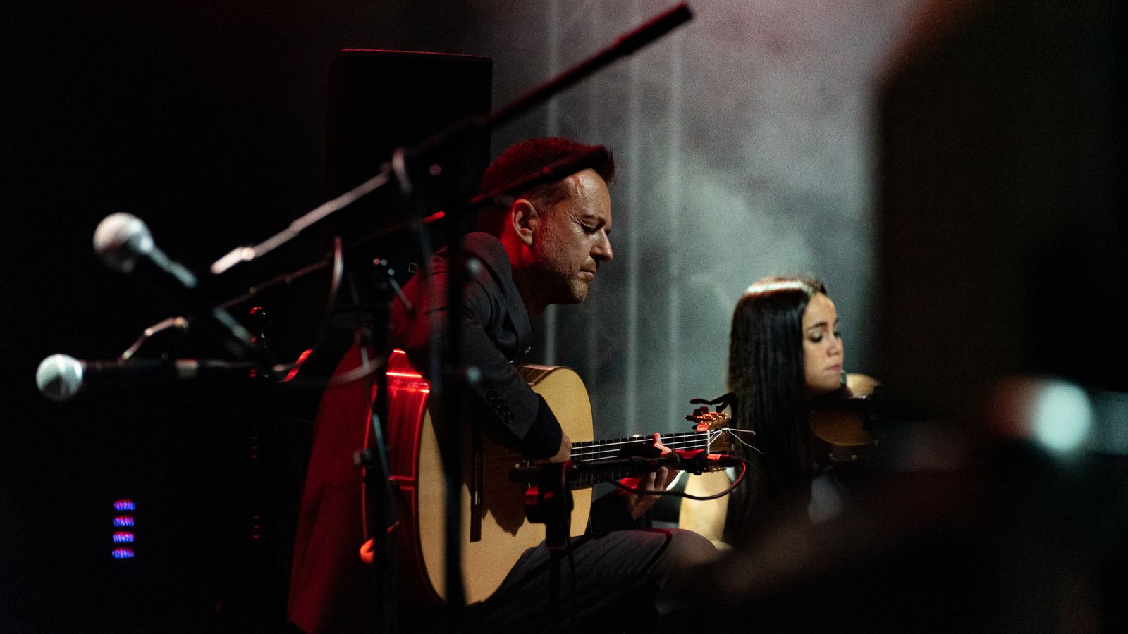 Fotos del concierto de Diego Valdivia en Algeciras