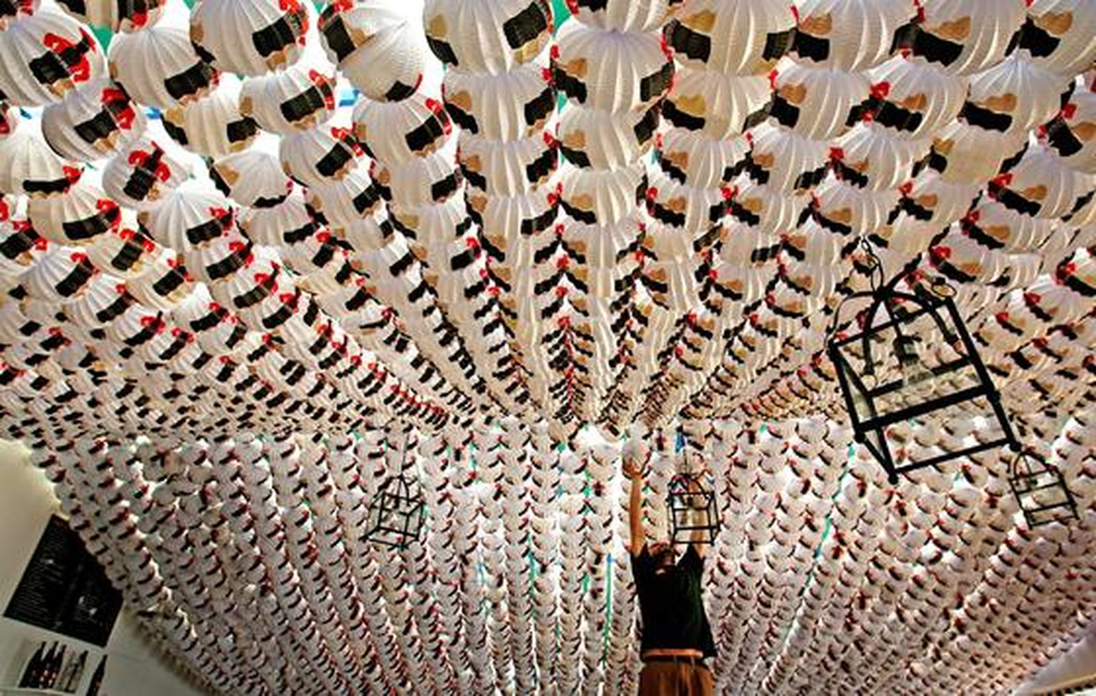 Ambiente previo al comienzo de la Feria en el real

Foto: Pascual