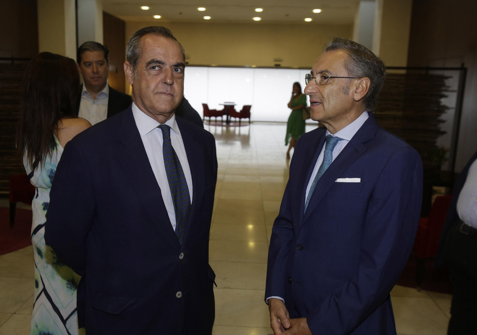 Elías Bendodo en el Foro Joly, todas las imágenes