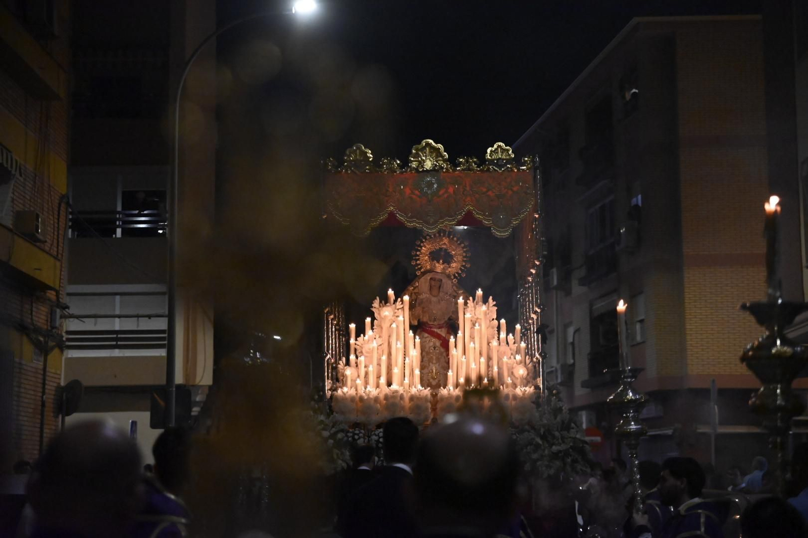 La procesión de la hermandad de la O de Córdoba en este Sábado de Pasión, en imágenes