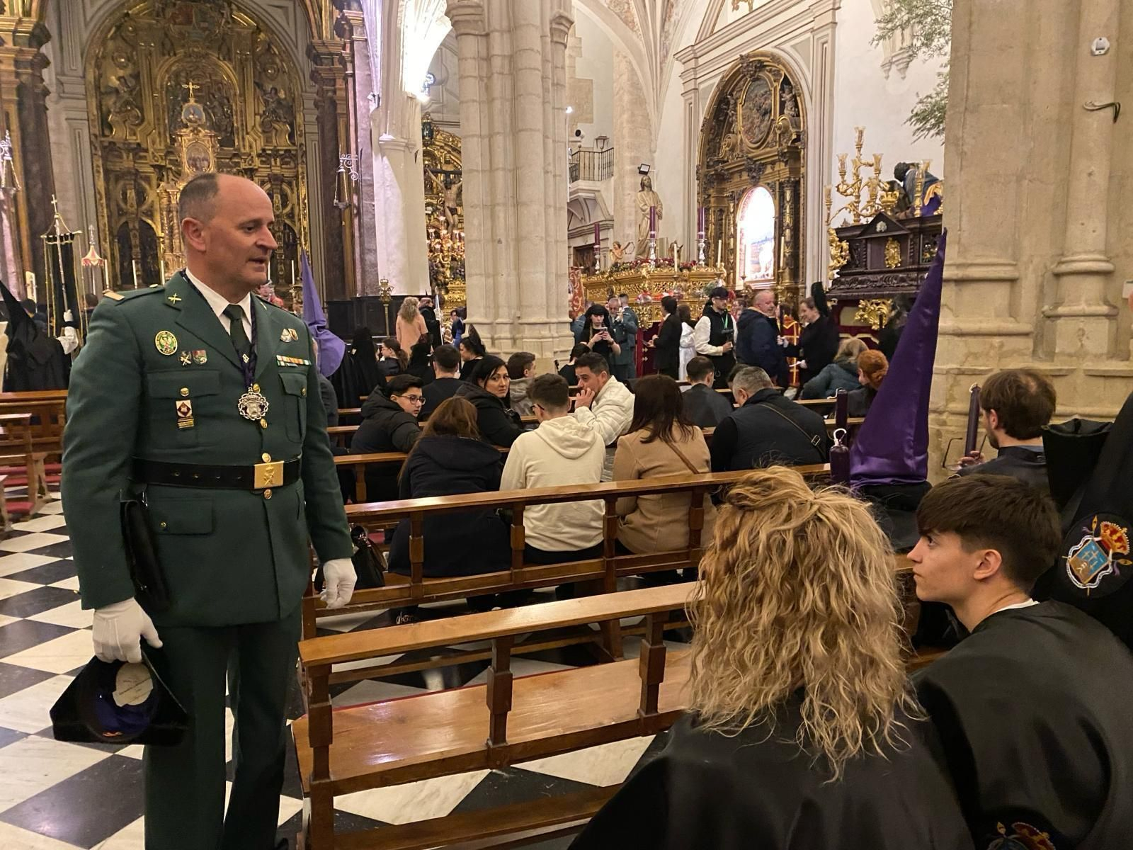 En imágenes: Primera suspensión en la tarde del Jueves Santo