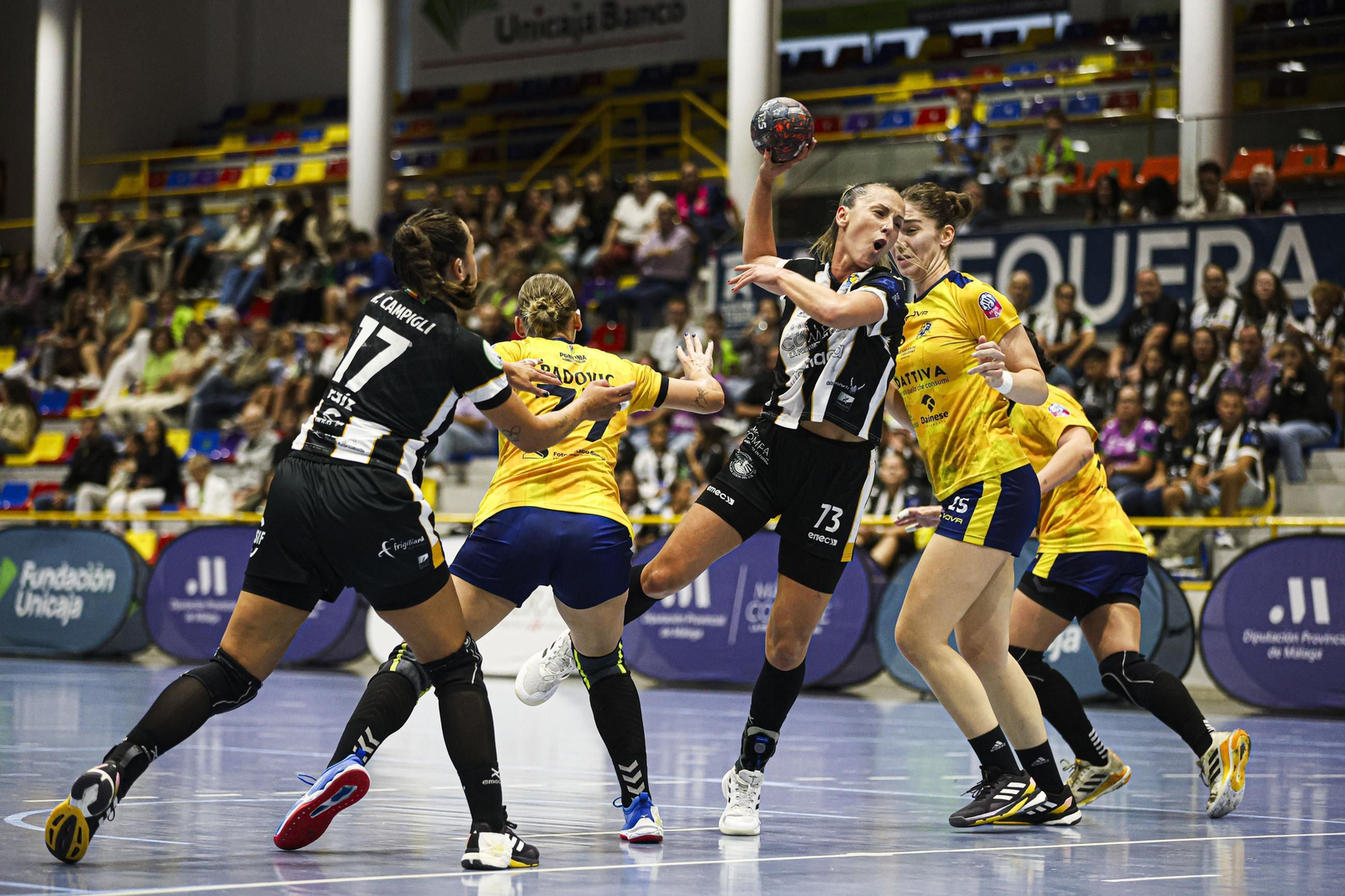 Las fotos del Costa del Sol - Pontinia de la EHF Cup