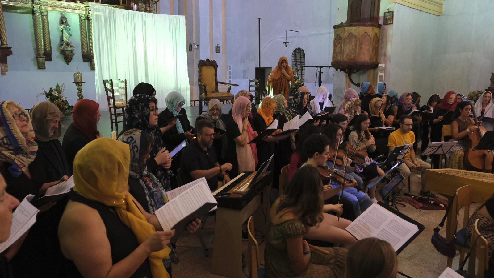 Ensayo general de la ópera de la academia musical de Vélez Blanco, en imágenes