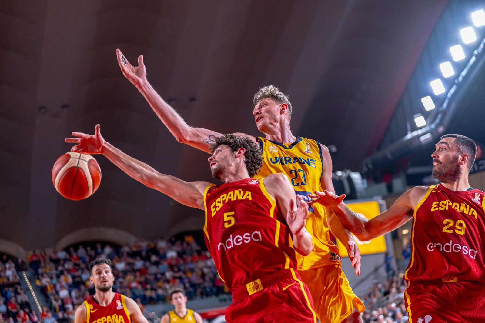 Las mejores fotos del España-Ucrania de baloncesto