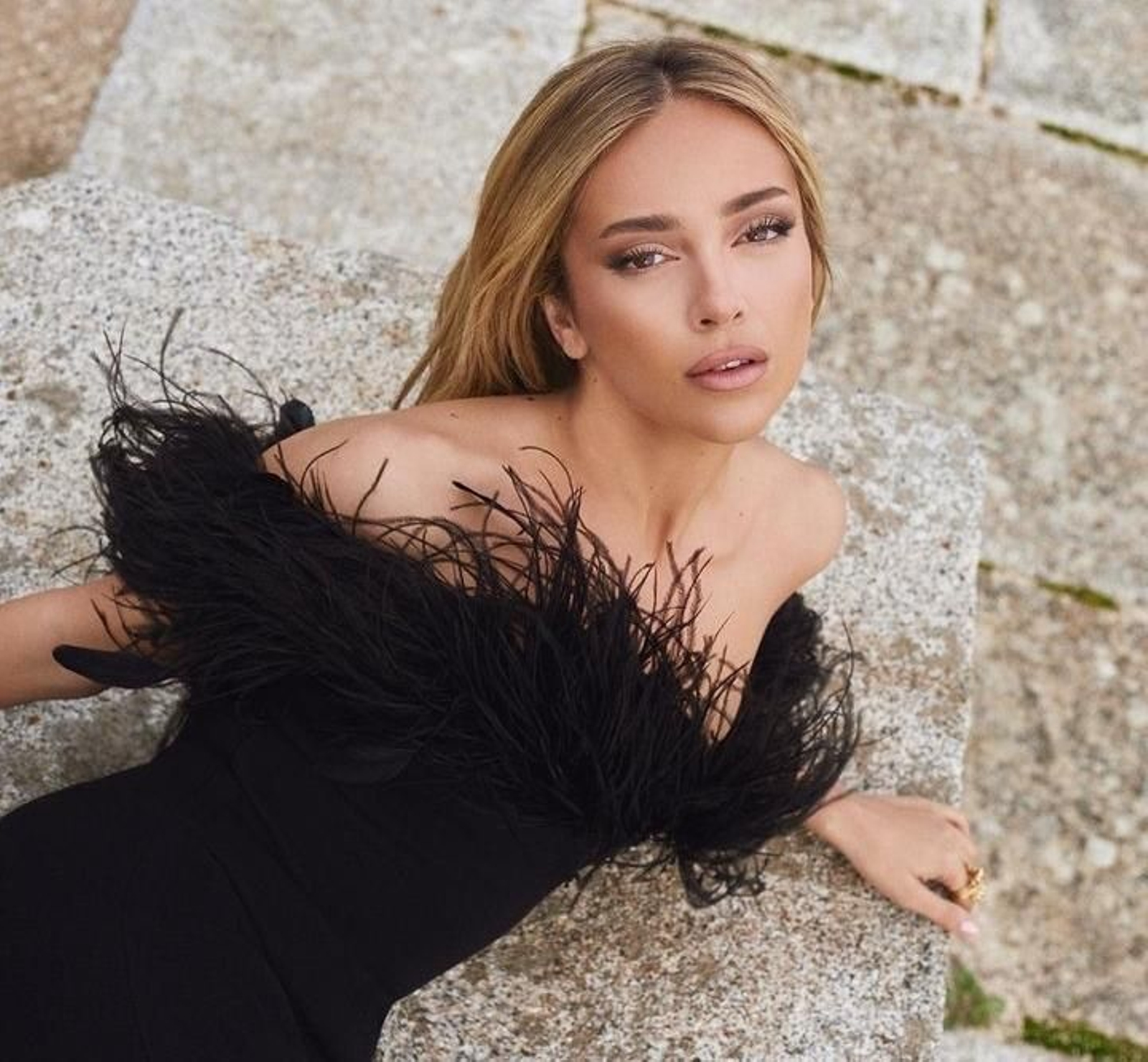 Ana Mena ha confesado cómo fueron sus difíciles comienzos en el mundo de la música.