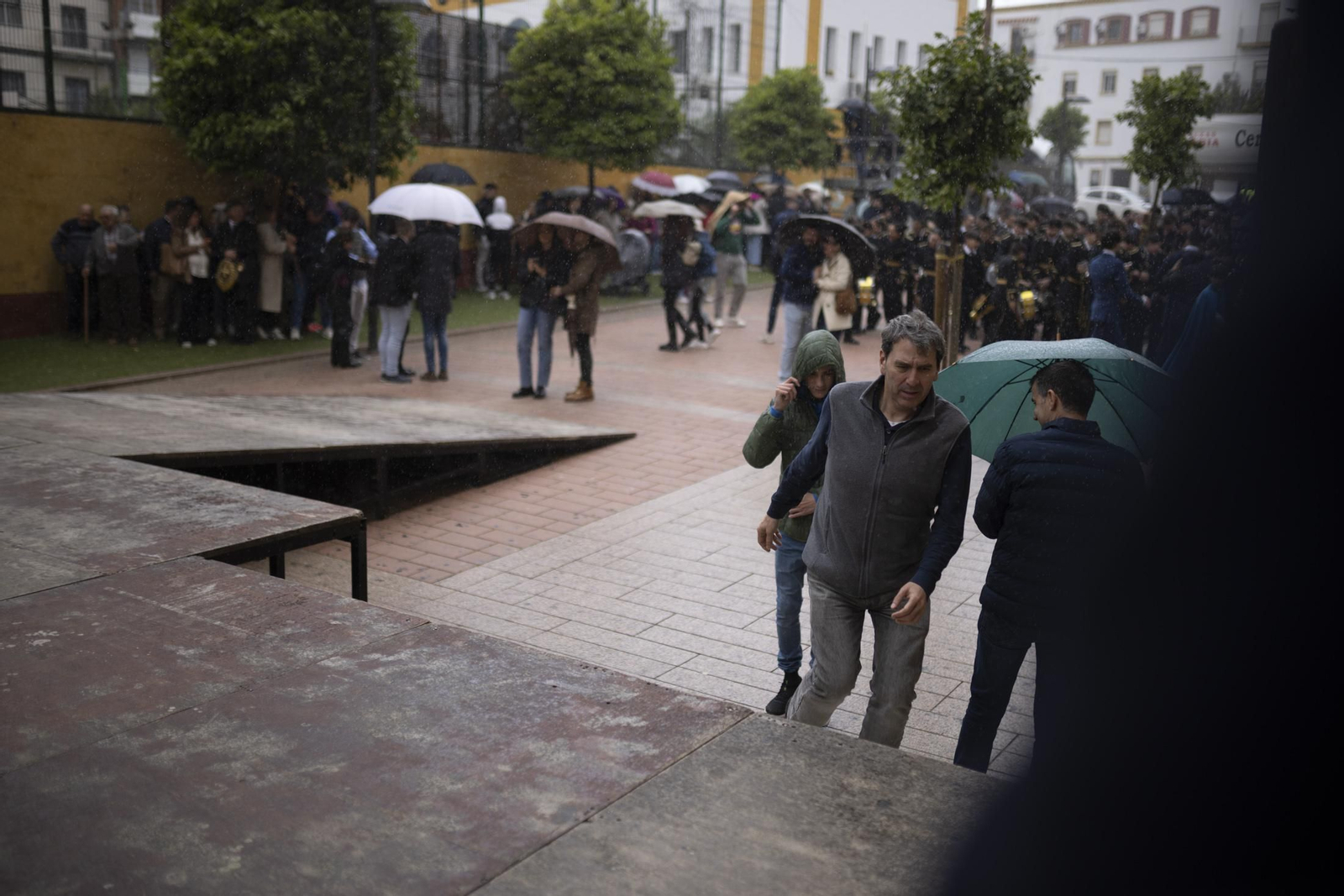 Las mejores imágenes del Miércoles Santo en Huelva: Hermandad de la Victoria