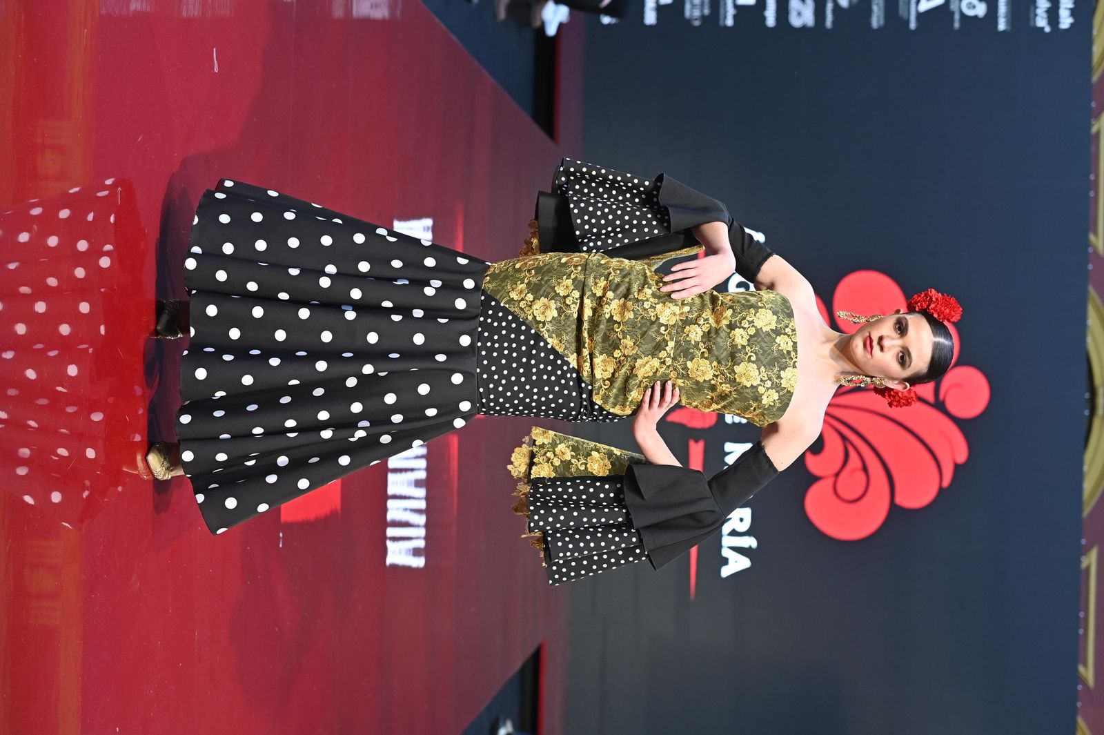 Huelva Flamenca 2026: Desfile de Ángeles de María