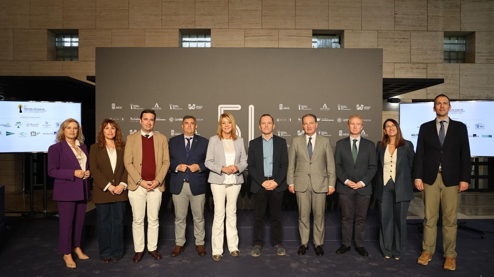 Gracia Baquero, Elena Pacheco, Nacho Molina, José Manuel Correa, Pilar Miranda, Manuel H. Martín, David Toscano, Alfonso Castro, Teresa Herrera y Francisco Muñoz.