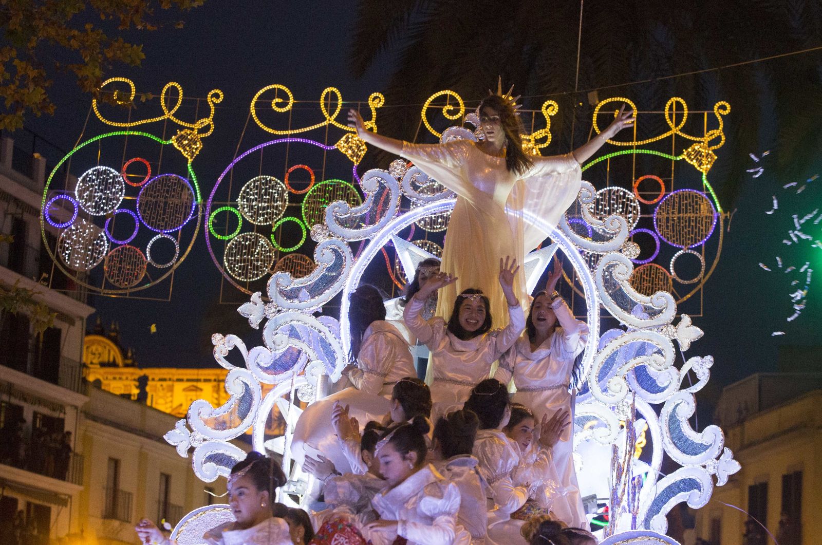 La Cabalgata de Reyes recorre Sevilla