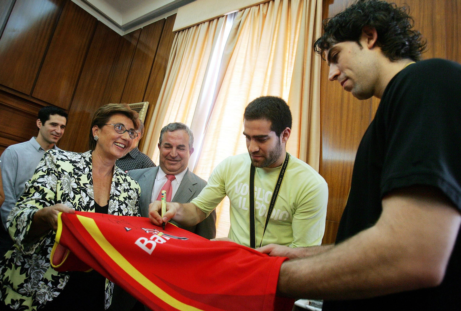 La carrera de Carlos Cabezas, en fotos