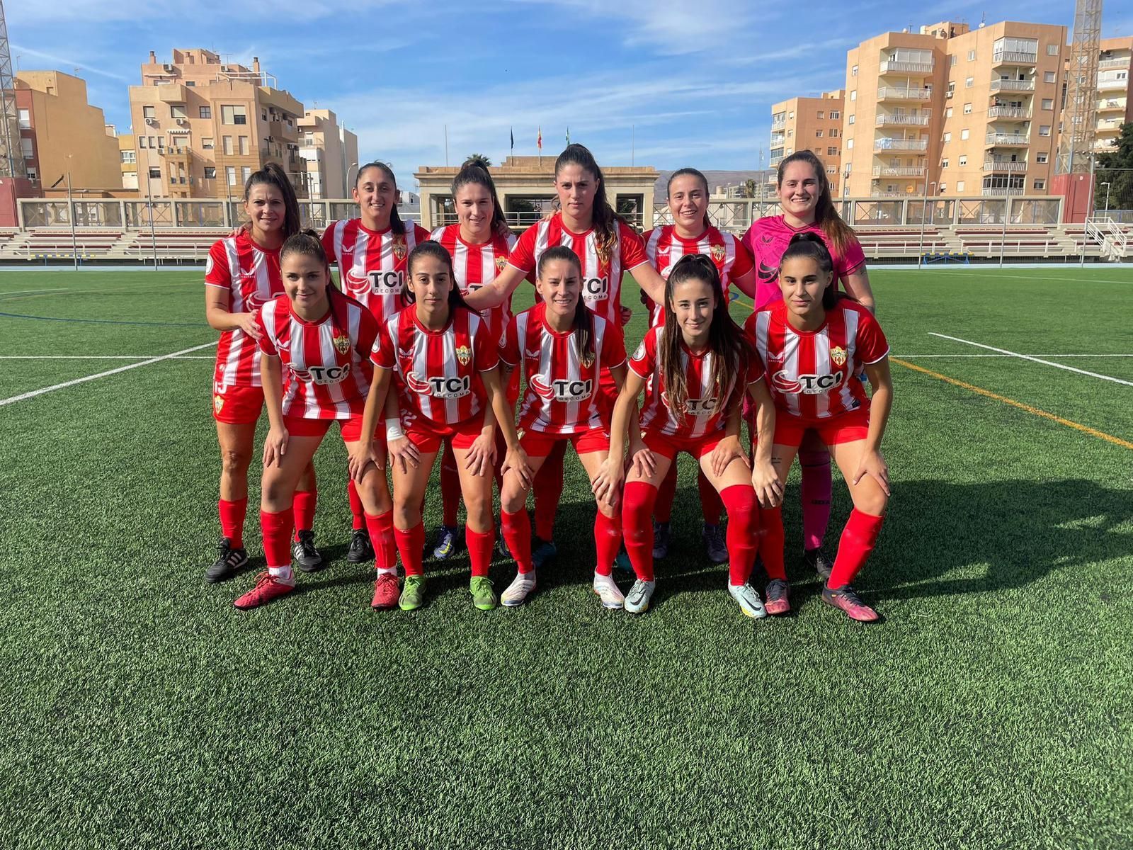 Alineación de las rojiblancas en un partido anterior.