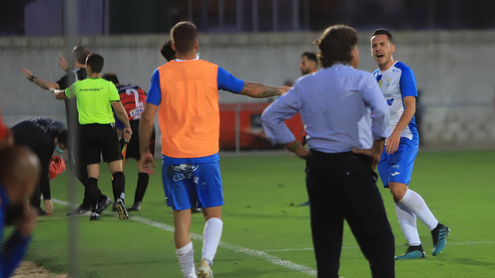 Imágenes de la semifinal por el ascenso entre el  Xerez CD - Puente Genil