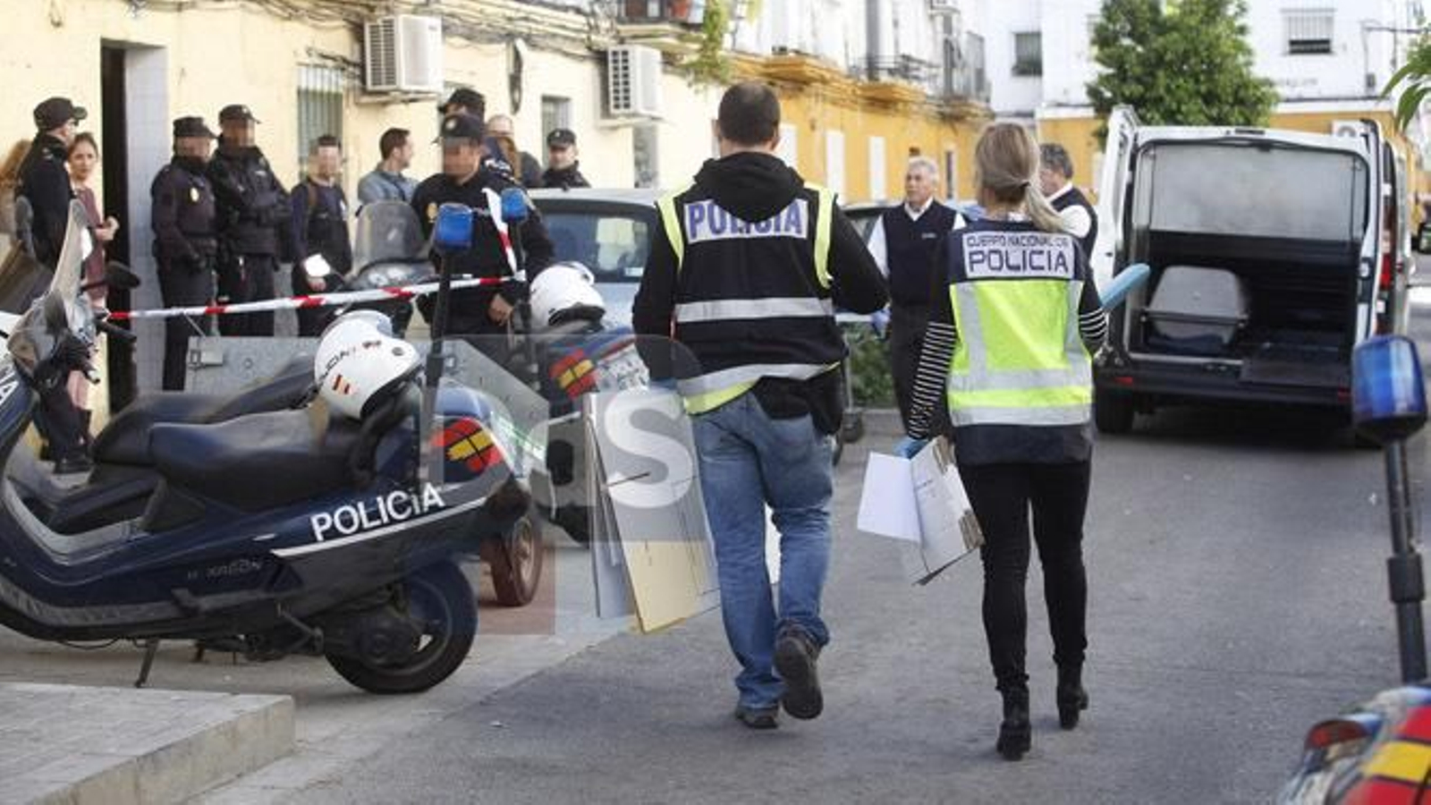 Las imágenes del crimen en Los Pajaritos