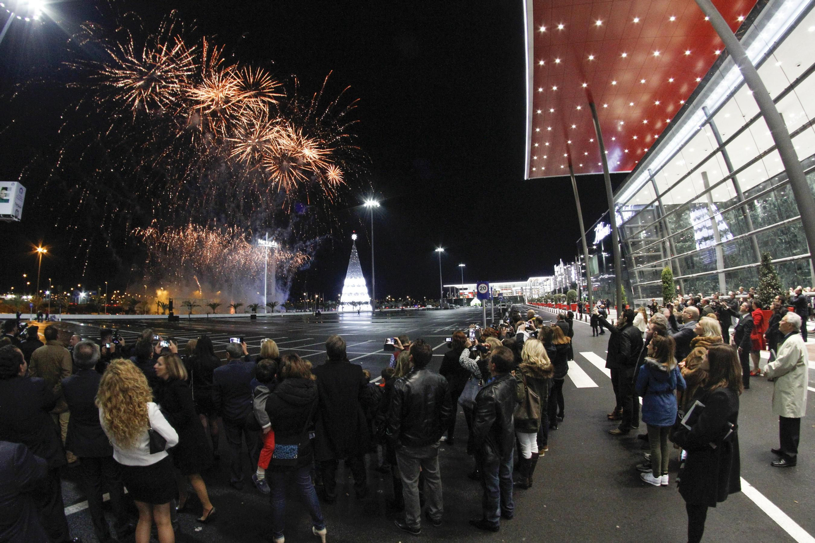 Fiesta en Granada por la apertura del Nevada