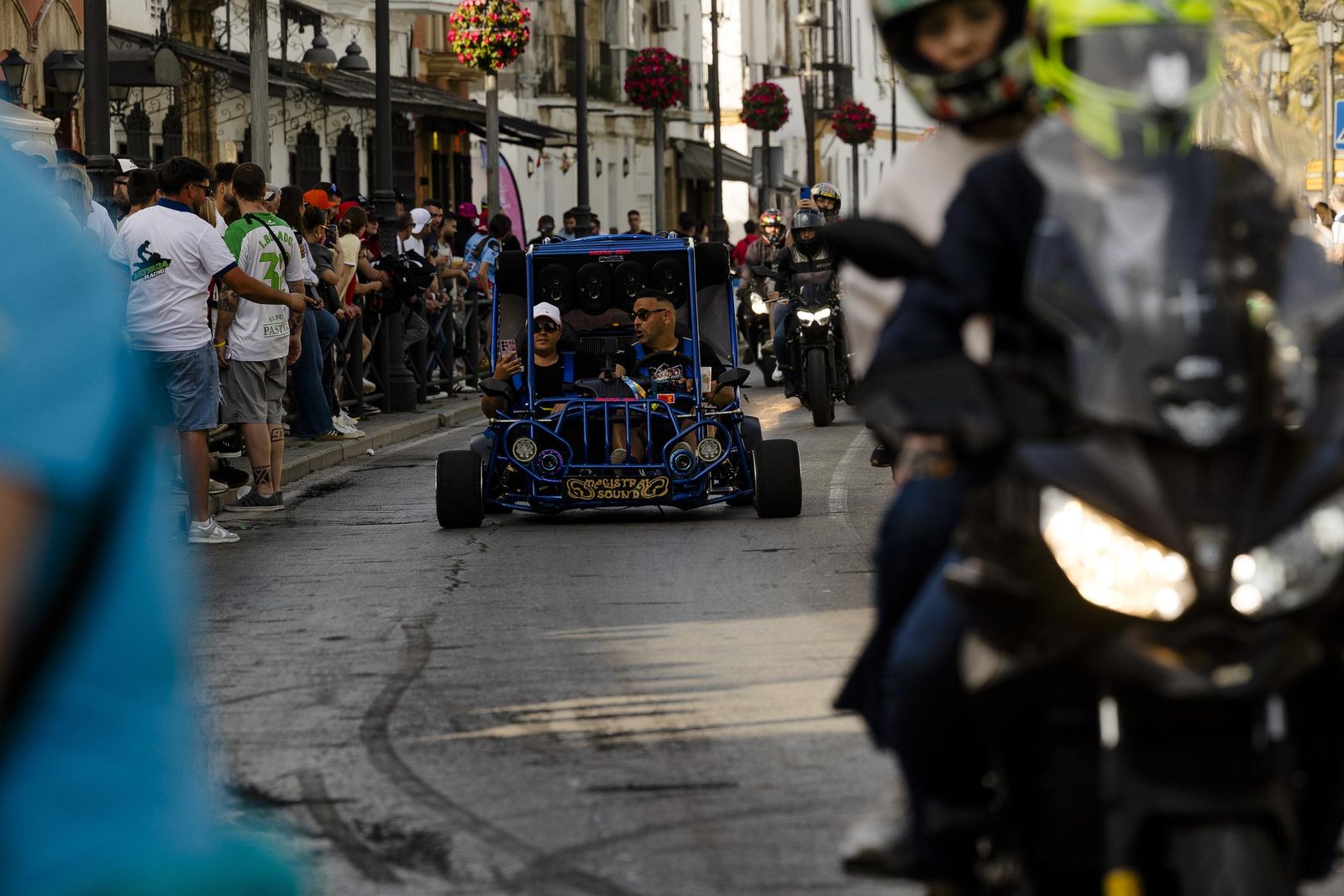 Las imágenes del viernes de Motorada en El Puerto por el Gran Premio de Motociclismo de Jerez 2025