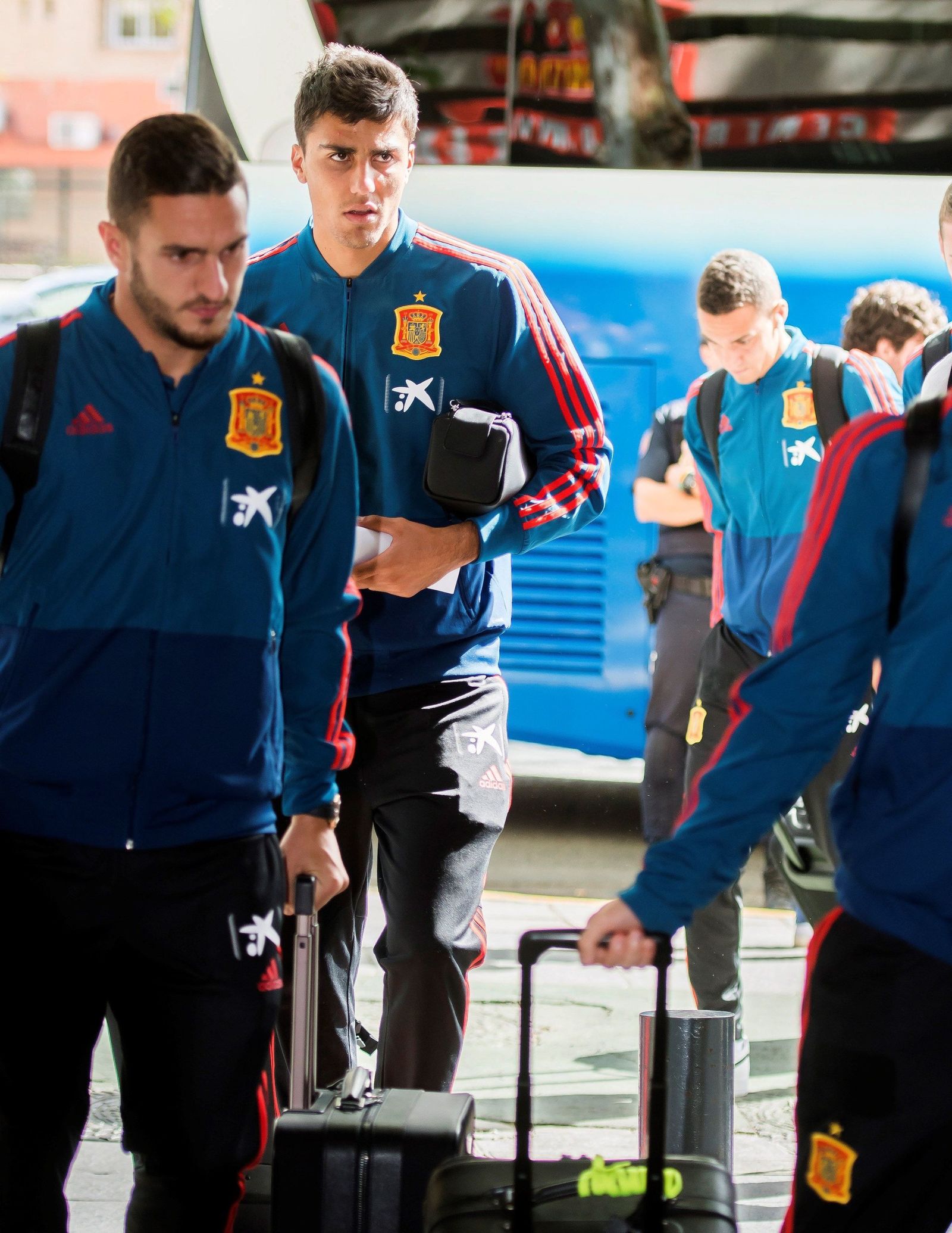 Imágenes de la llegada de la selección española a Sevilla