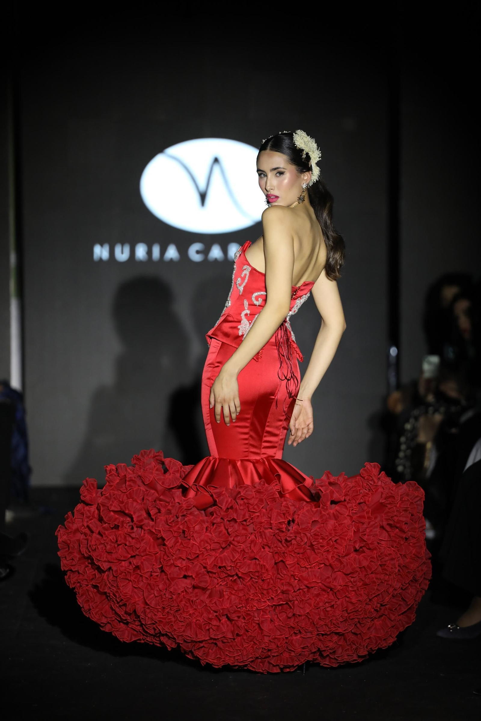 Los trajes de flamenca más en tendencia vistos en la Pasarela Flamenca Granada 2025