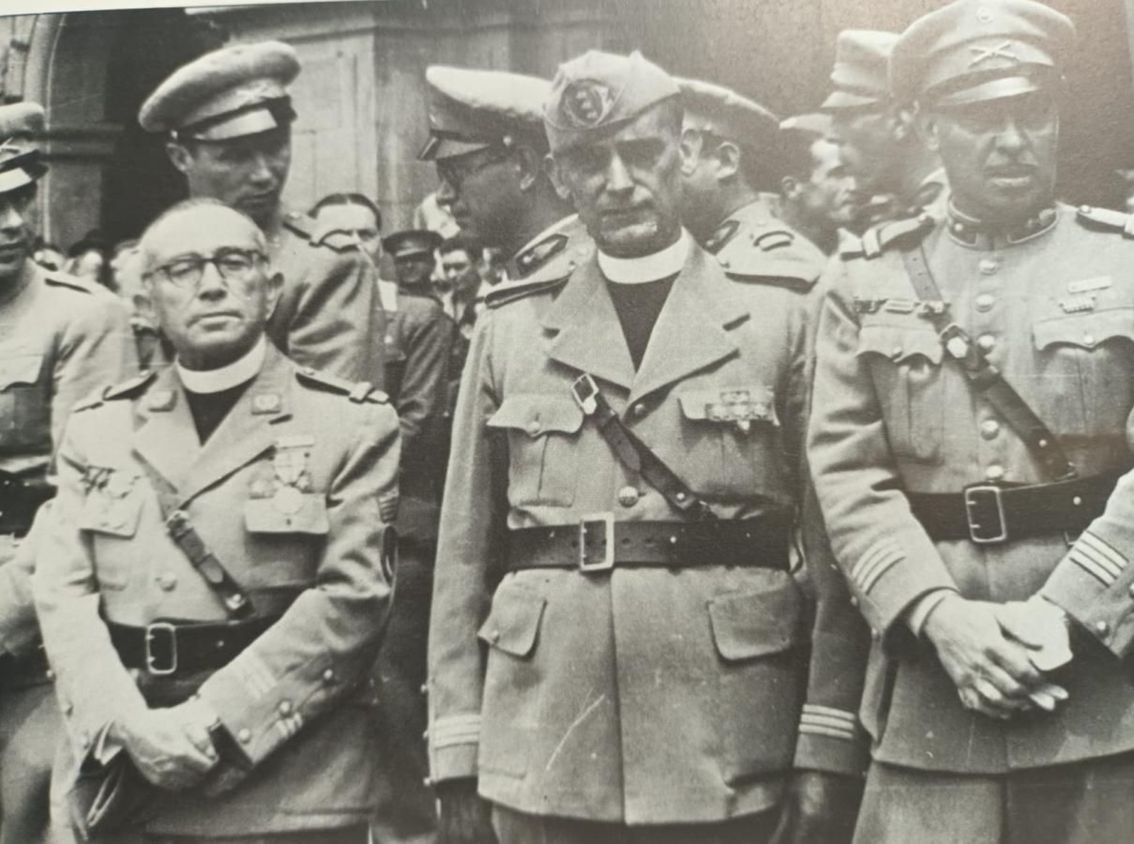 Mandos portugueses en Salamanca, en 1939.