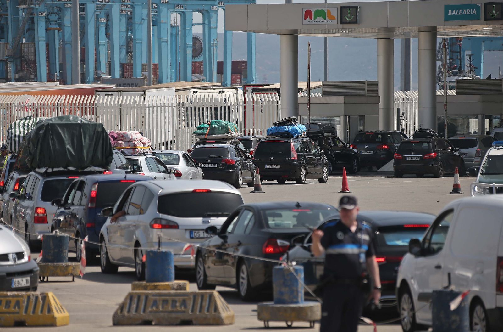 Imagen del Puerto de Algeciras durante la Operación Paso del Estrecho.