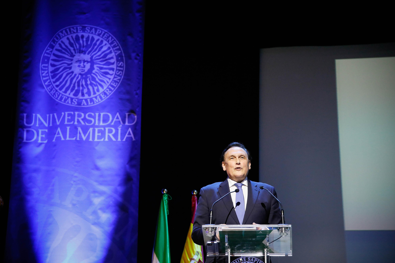 Las imágenes de la Investidura de José Céspedes como rector de la UAL