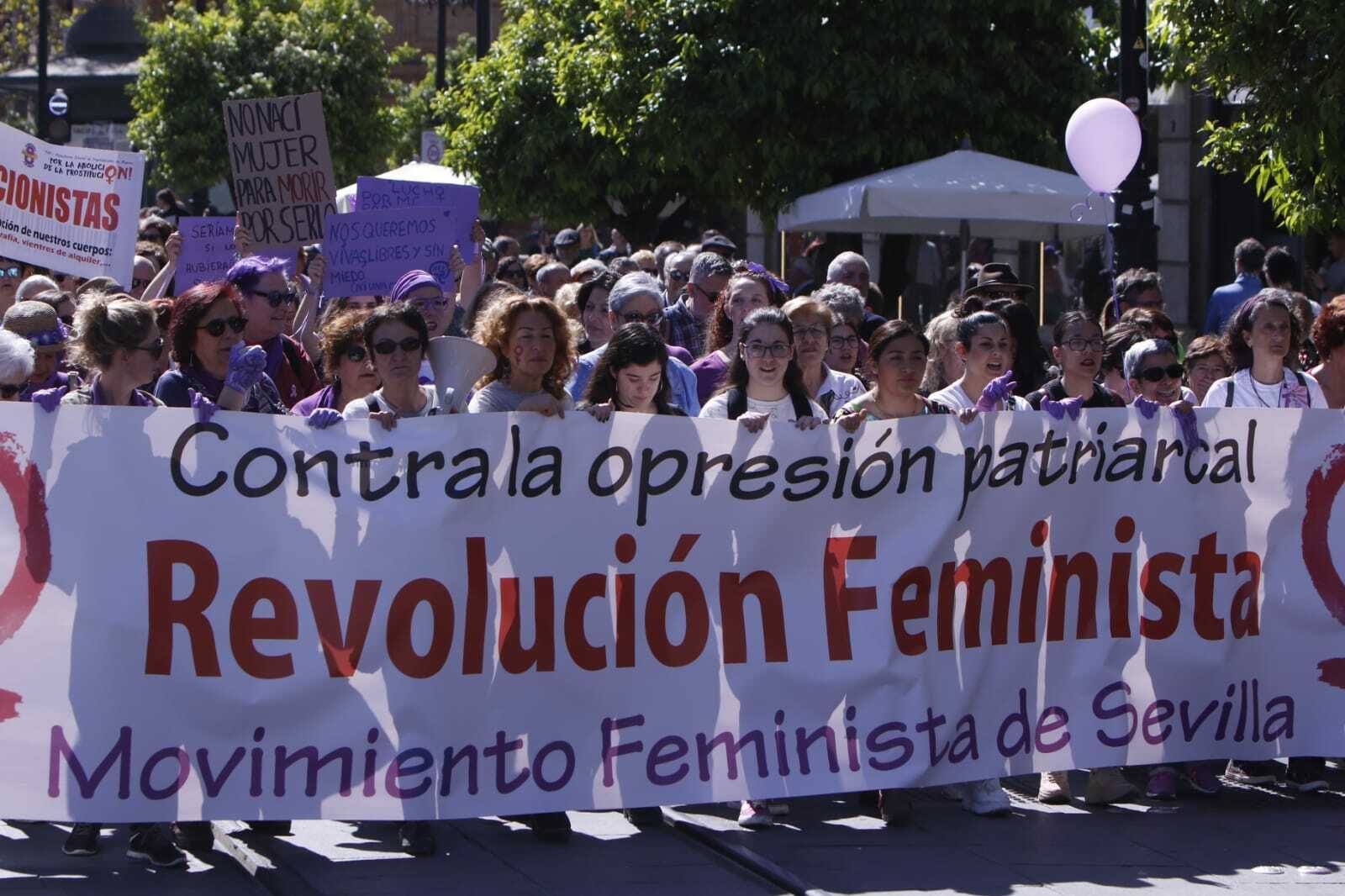 Las imágenes de las manifestaciones del 8M en Sevilla.