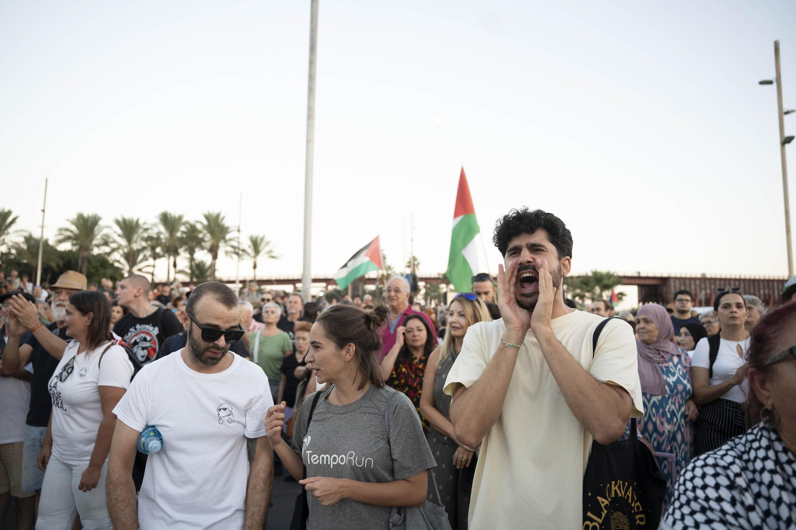 Manifestación convocada por la Plataforma Almería por Palestina