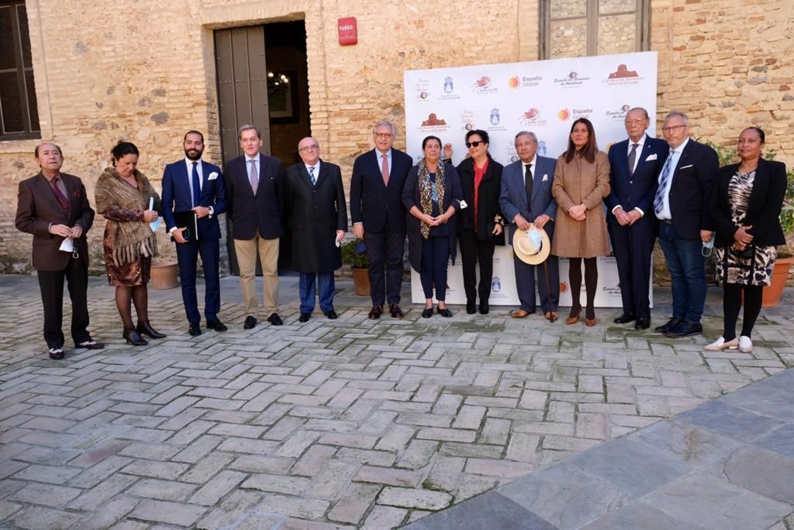 Foto de familia de la entrega de los premios de la EFA en Sanlúcar.