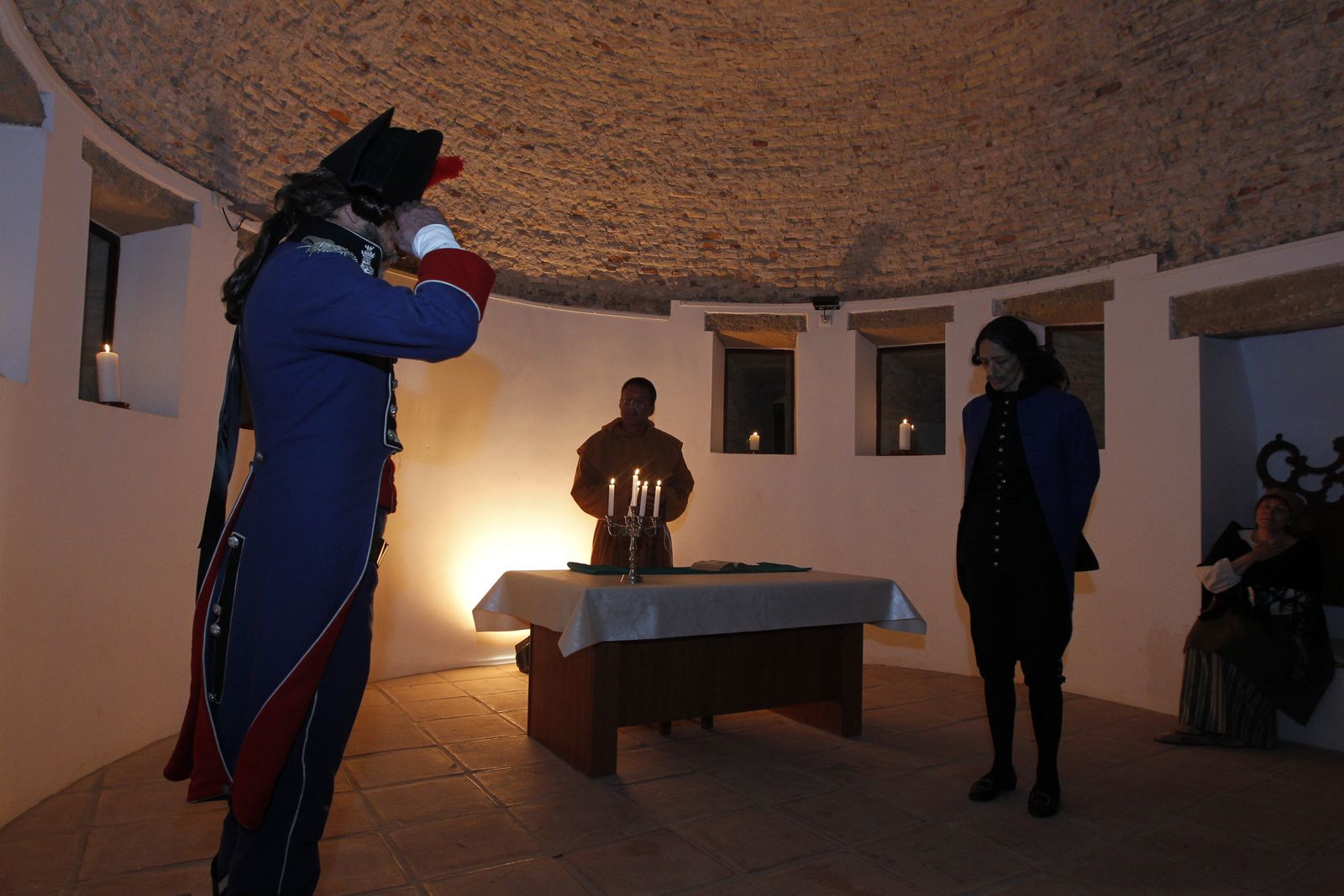 Historia teatralizada del castillo de Guardias Viejas. El Ejido