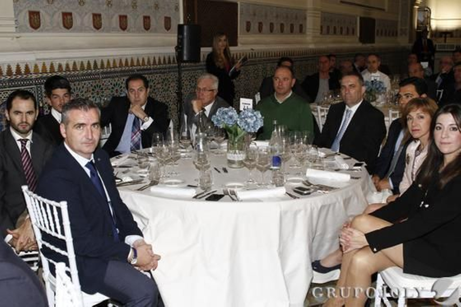 Javier García, Miguel Ángel Rodríguez, Manuel Delgado, José Luis Barroso, Inocencio Martínez, Jesús Gijón, Miguel Ángel Fernández, Antonio Romero, Francisca Almagro y Almudena Ruiz.

Foto: Alex Camara